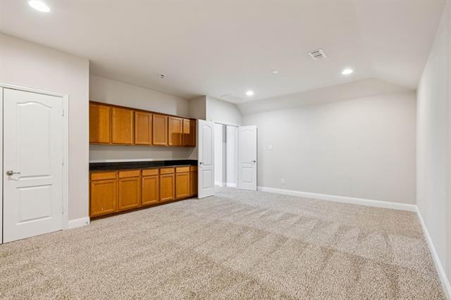 Building Photo - 540 Calliopsis St