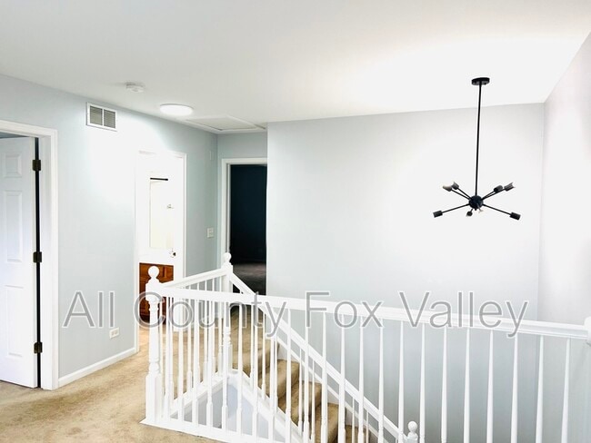 Building Photo - 1602 Edinburgh Dr