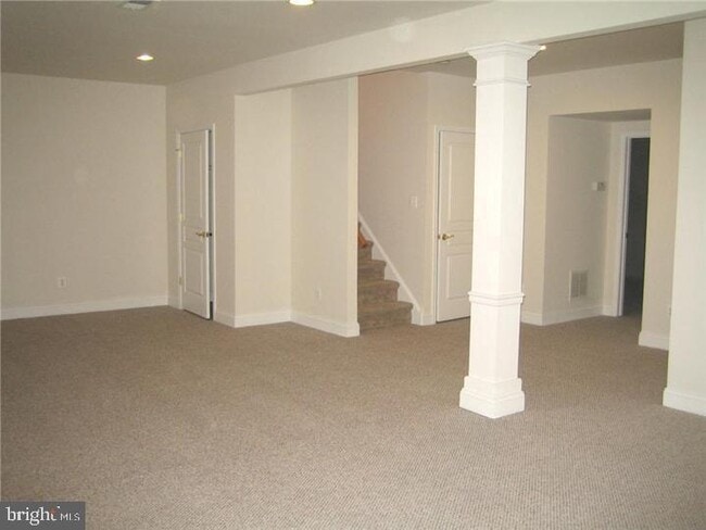 Building Photo - 53 Trewbridge Ct