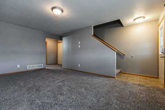 Building Photo - 3061 Stellar Eagle Dr