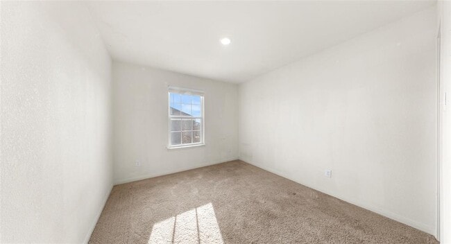 Building Photo - 18524 Speculator Ln