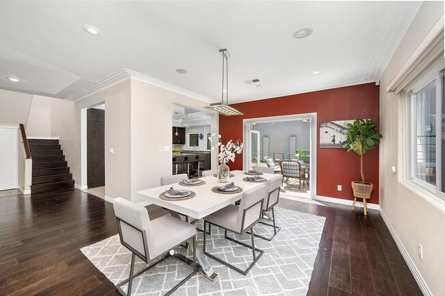 Building Photo - 15316 Del Gado Dr