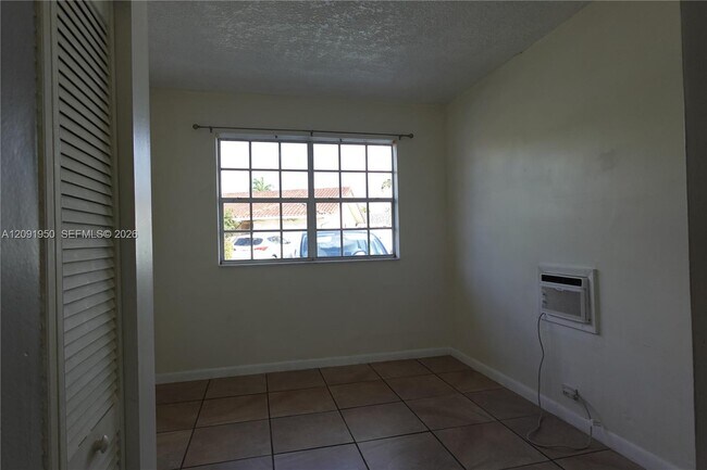 Building Photo - 11262 SW 74th St