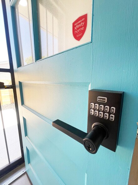 Digital keypad - 491 S Otis St