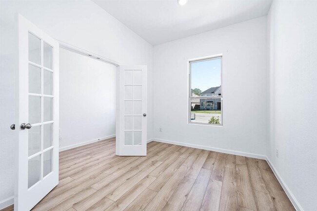 Building Photo - 453 Pace Bnd Ct