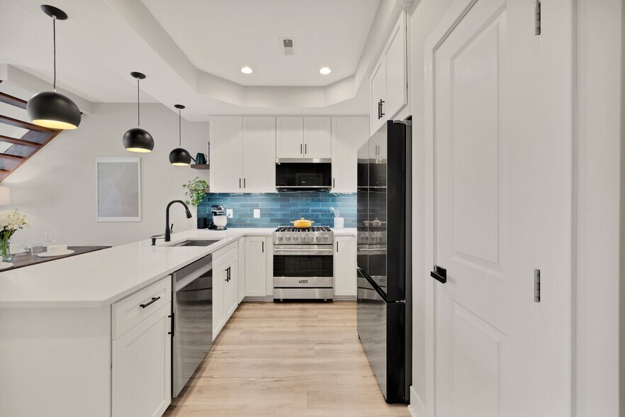 Renovated Gourmet Kitchen - 1912 8th St NW