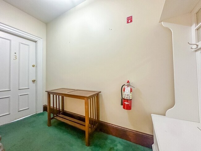 Building Photo - 319 Dartmouth St