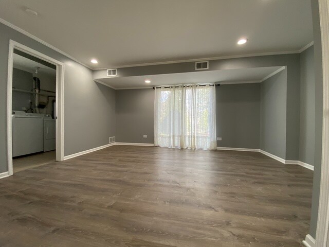 Building Photo - 1403 Sauk Ln