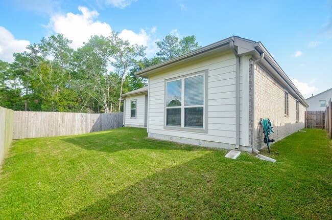 Building Photo - 1105 Breech Dr