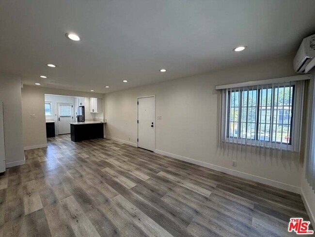 Building Photo - 8818 Ramsgate Ave