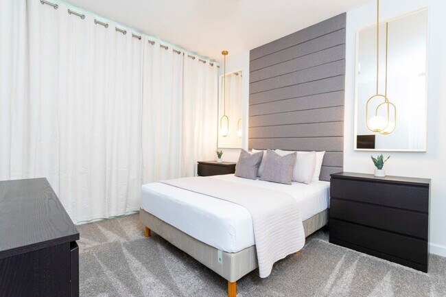 Building Photo - 4343 Scene Ln