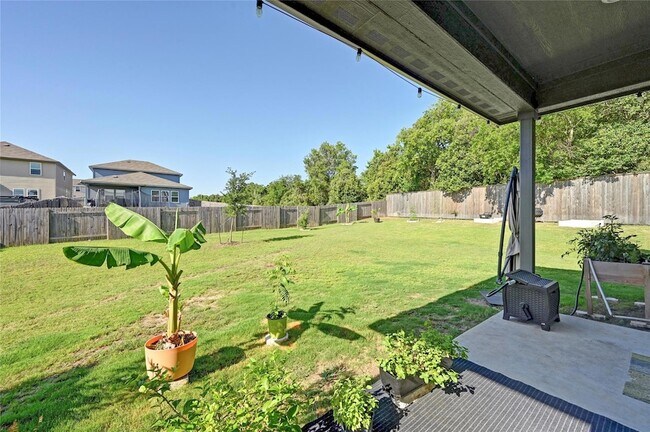 Building Photo - 11400 Copperstone Ave