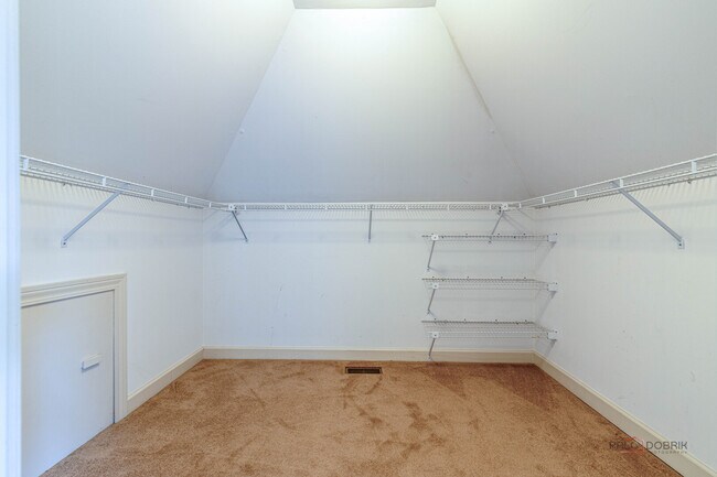 Building Photo - 5420 Belmont Ct