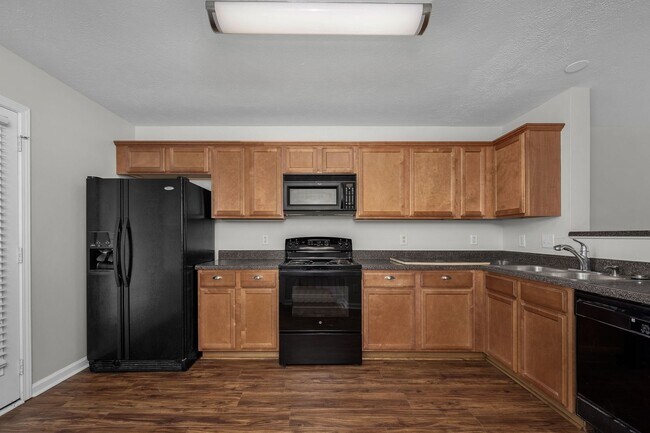Building Photo - 340 Stewarts Landing Cir