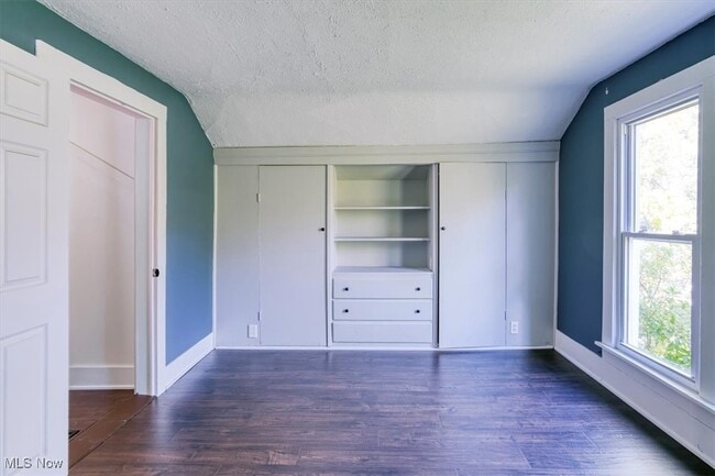 Building Photo - 138 Court St