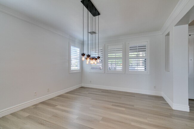 Building Photo - 4104 Freel Peak Ct