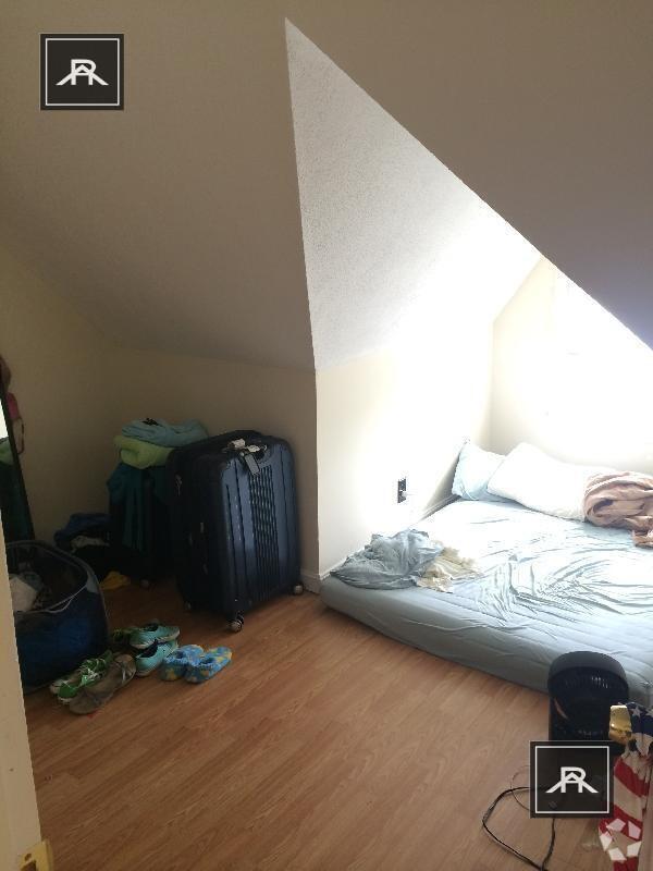 Building Photo - 3 bedroom in Boston MA 02130