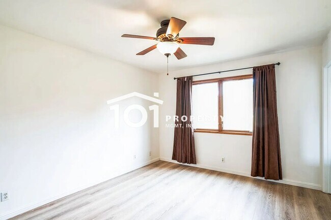 Building Photo - Spacious 4-Bedroom Home with 3 Bathrooms and a 2-Car Garage