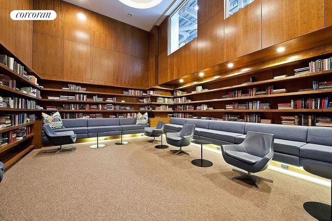 Building Photo - 150 Myrtle Ave