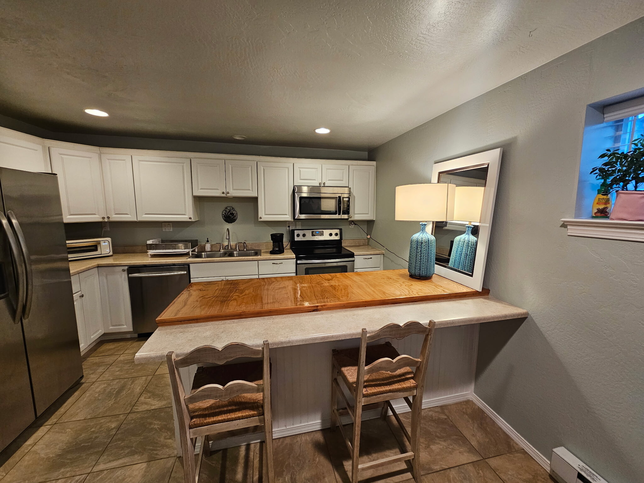 Building Photo - 1623 E Mullan Ave