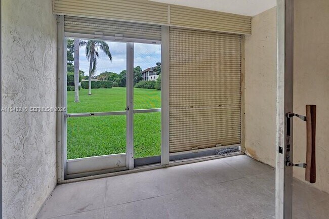 Building Photo - 2200 Springdale Blvd