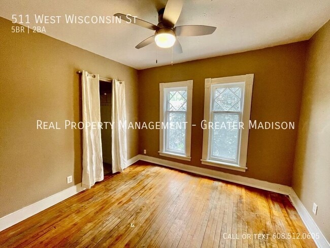 Building Photo - 511 W Wisconsin St