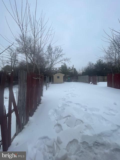 Building Photo - 604 Green Tree Ln