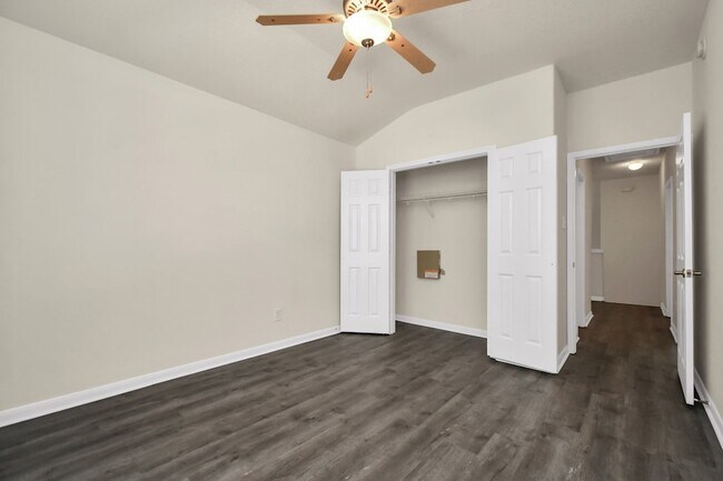 Building Photo - 2626 Orchard Creek Ln