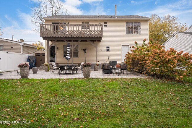 Building Photo - 121 Milton Ave