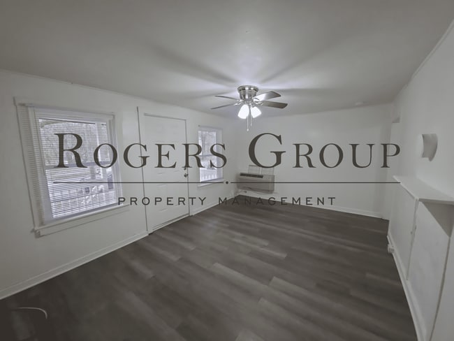 Building Photo - 625 Breckenridge St