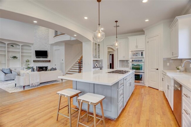 Building Photo - 3711 Tartan Ln