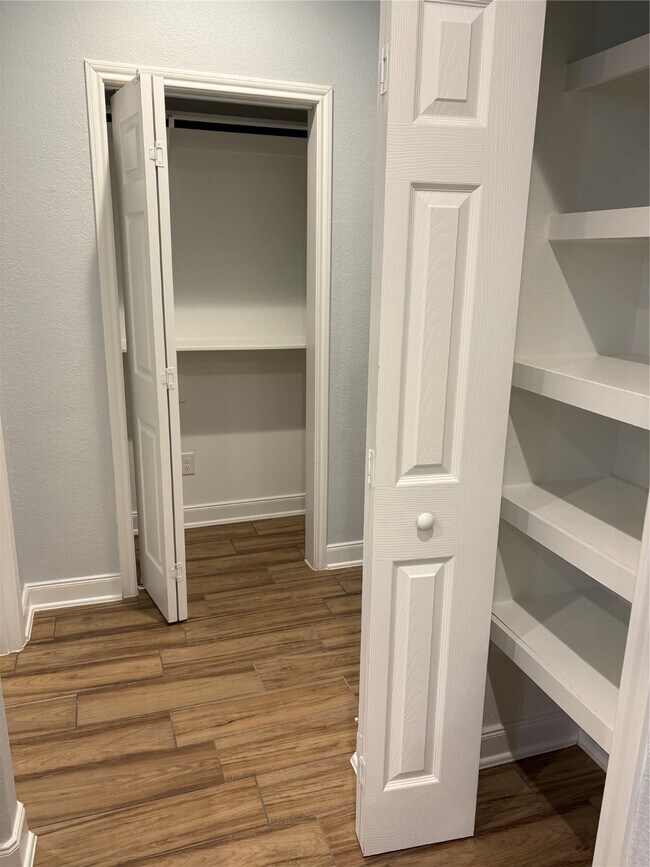 Building Photo - 205 Mcelroy Ave