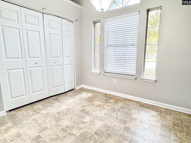 Building Photo - 44 St Albans Rd