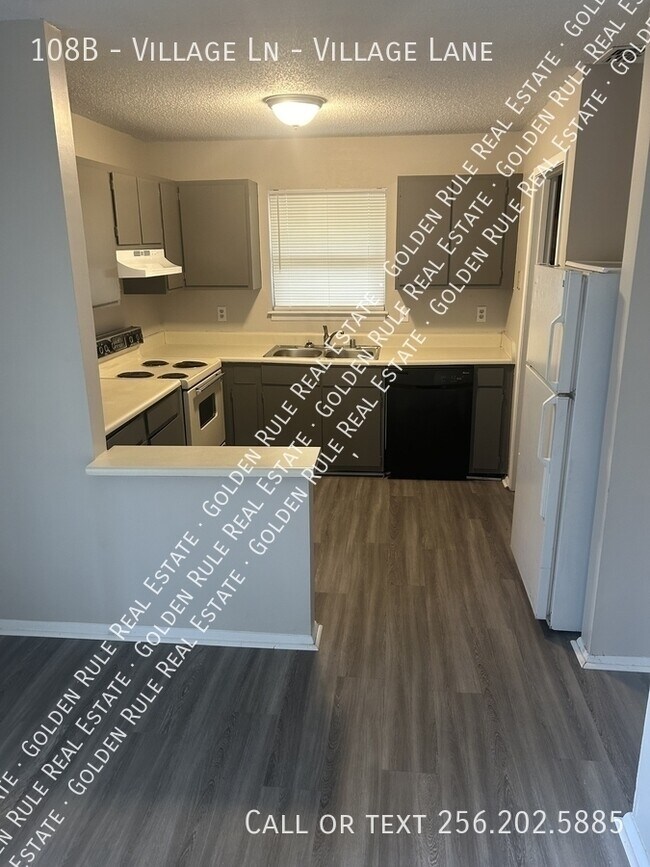 Building Photo - 108B - Village Ln-Village Lane