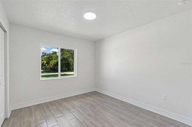 Building Photo - 5535 Tevis Terrace