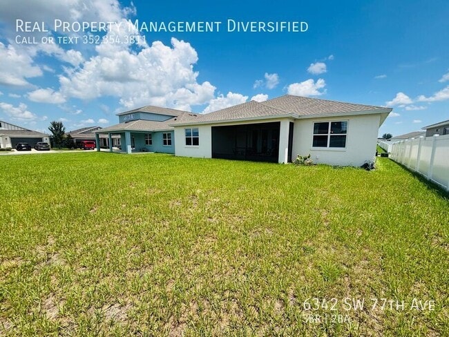 Building Photo - 6342 SW 77th Ave