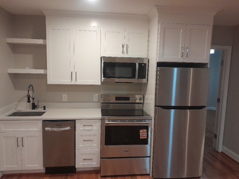 Building Photo - 3311 Goldsboro Pl