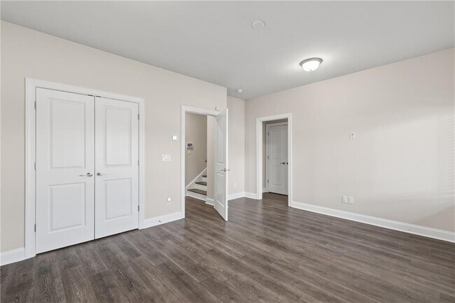 Building Photo - 1322 Rosen Rd