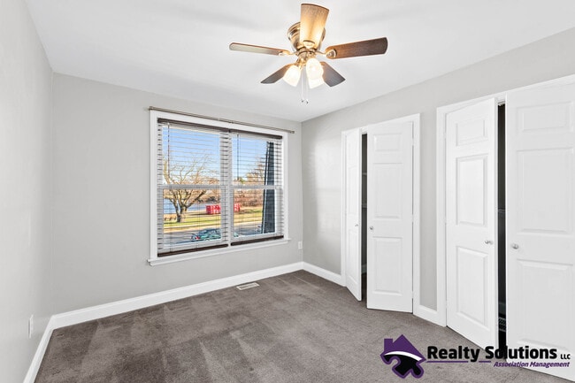 Building Photo - 1018 Harbour Dr