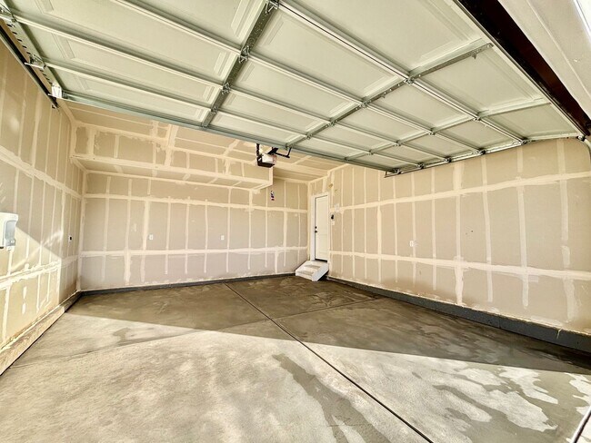 Building Photo - Spacious 4-Bed, 2.5-Bath New-Build in North Fort Collins