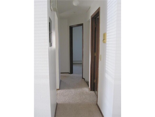 Building Photo - 415 S Wasson Ln