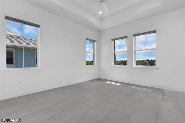 Building Photo - 6585 Dominica Dr