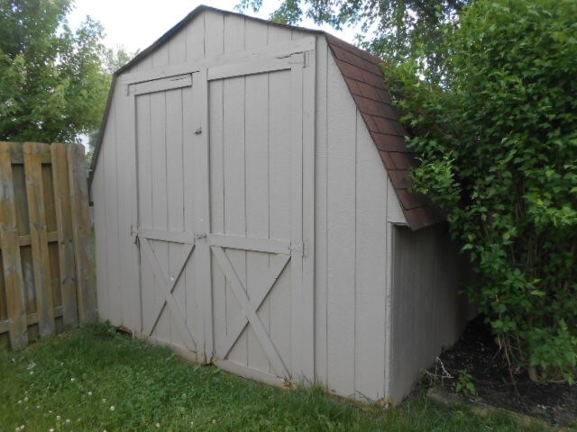 Building Photo - 6573 Warriner Way