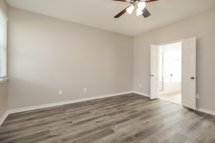 Building Photo - 1026 Riverwood Dr