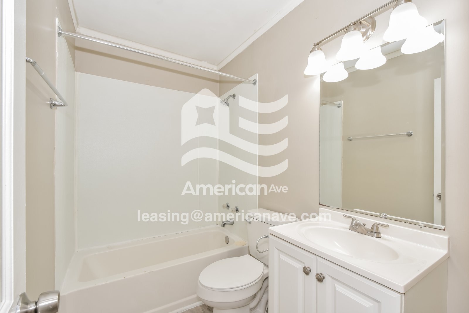 Building Photo - 7030 Sprott St