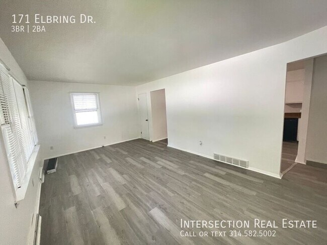Building Photo - 171 Elbring Dr