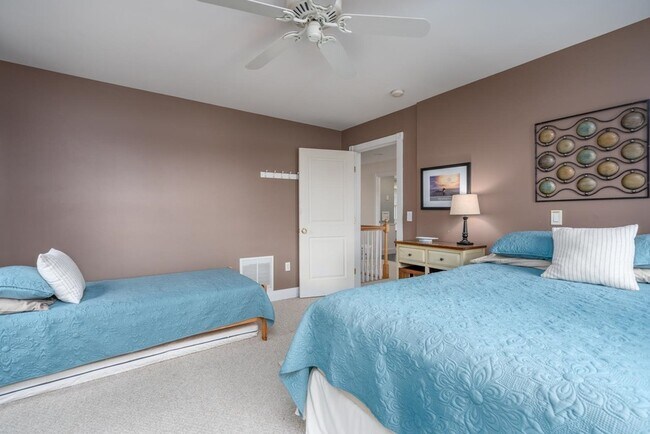 Building Photo - 430 Bow Lake Rd