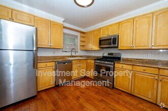 Building Photo - 4982 Baltimore Dr