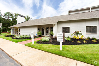 Building Photo - Magnolia Place at Stockbridge