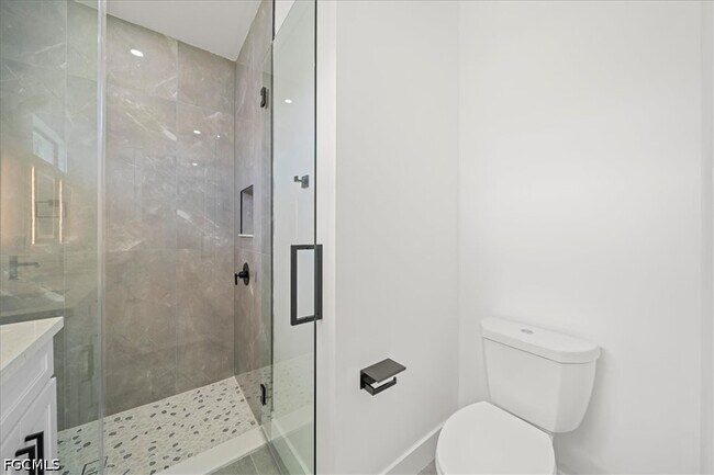 Building Photo - 4536 NW 35th Pl